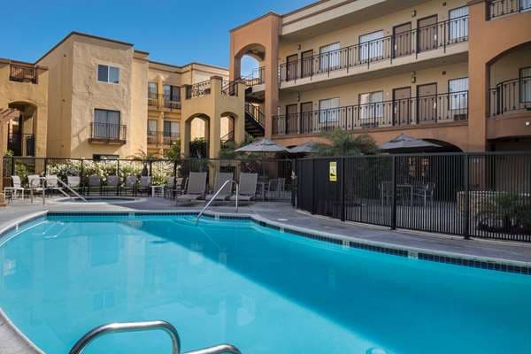 MainStay Suites Orange County John Wayne Airport, Aparthotel in Tustin Legacy