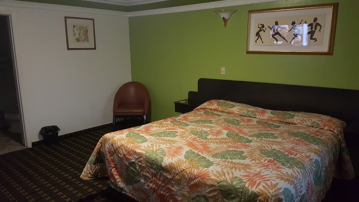 Carriage Stop Motel, Motel in Tustin Legacy