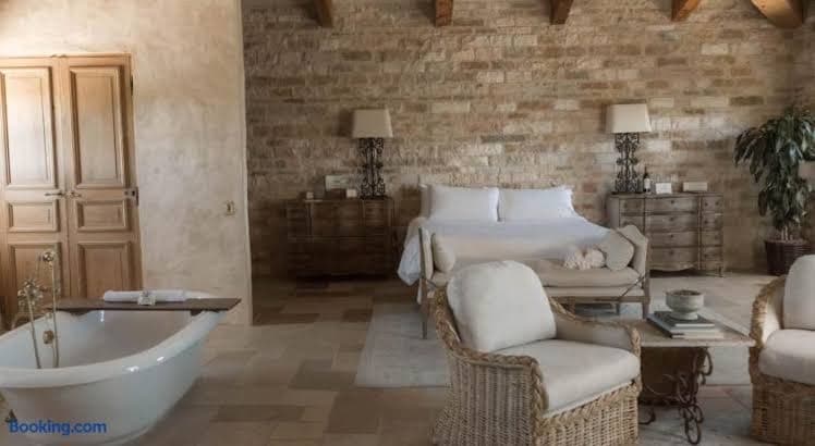 Sunstone Villa - Entire Place, Holiday Home in Santa Ynez