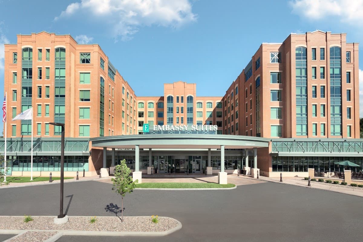 Embassy Suites by Hilton Saratoga Springs, Hotel in Saratoga Springs