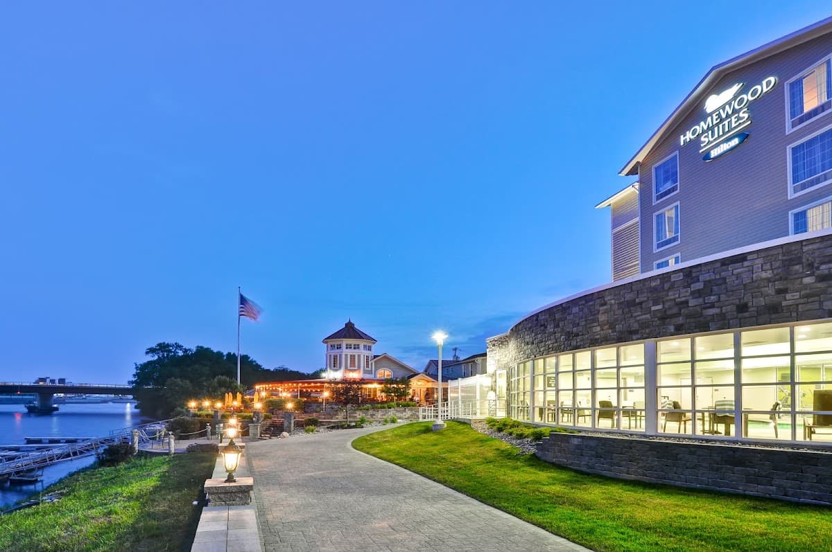 Homewood Suites by Hilton Schenectady, Aparthotel in Schenectady