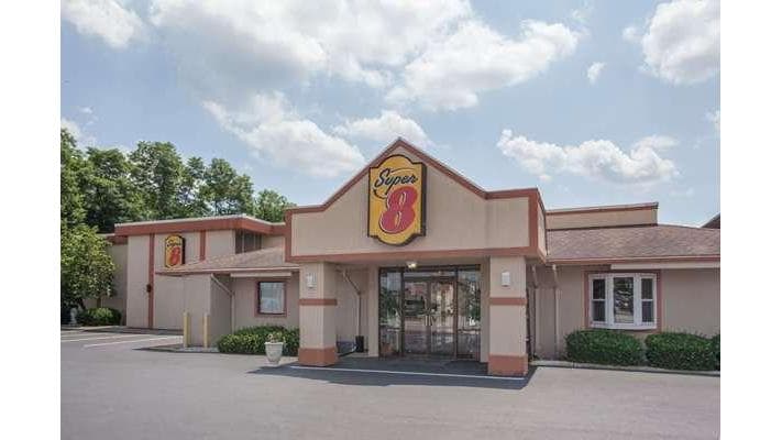 Super 8 by Wyndham Carlisle North, Hotel in Schlusser