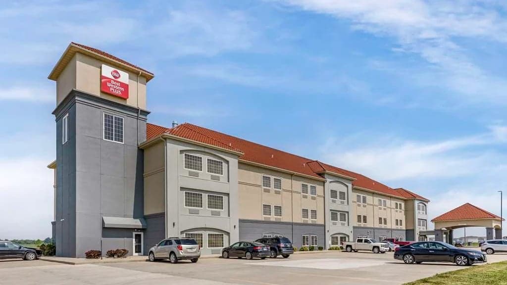 Best Western Plus MidAmerica Hotel, Hotel in Scott Air Force Base