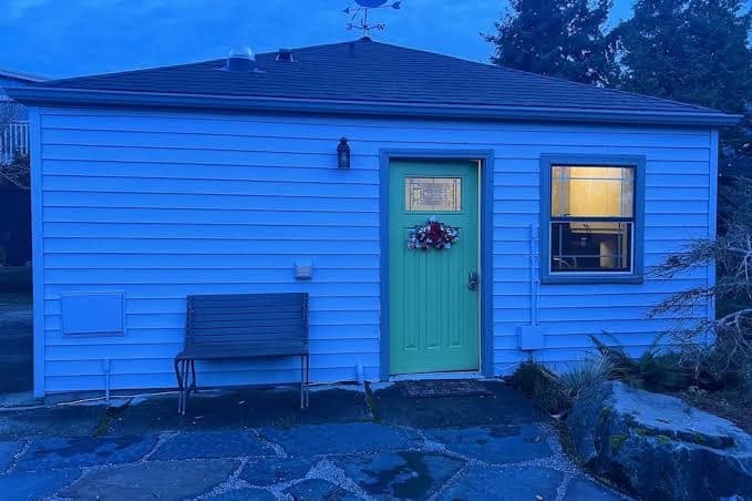 Guest house in West Seattle, Holiday Home in White Center
