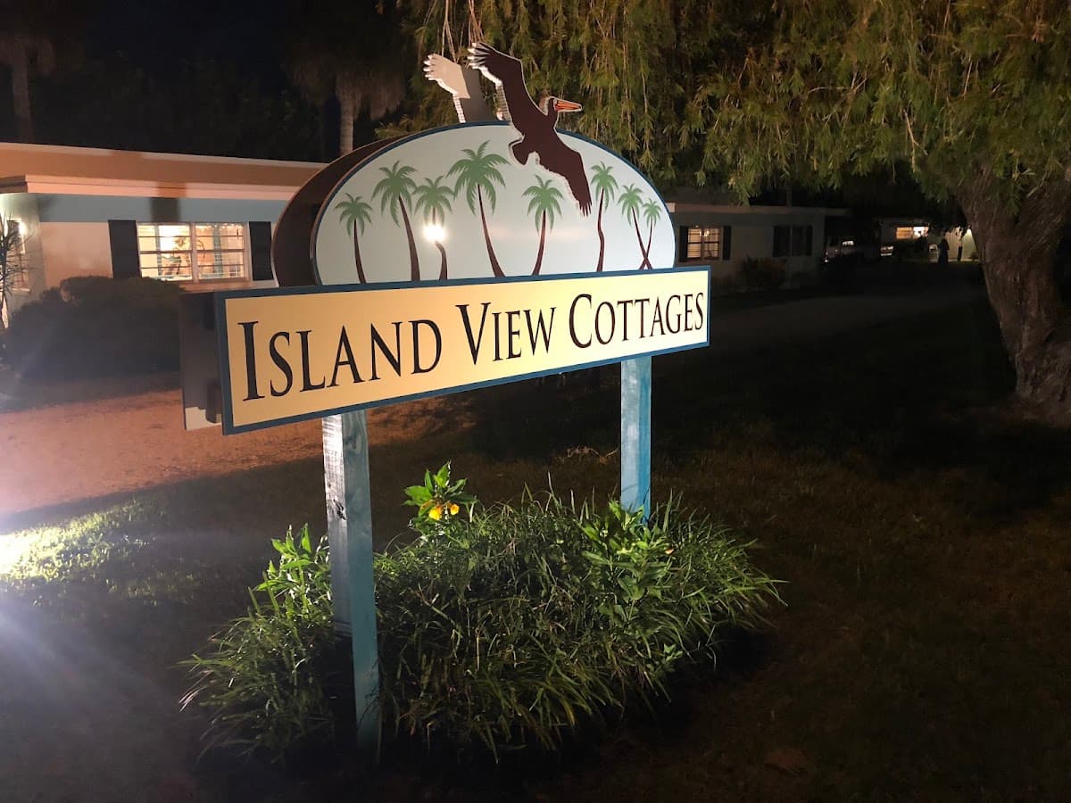 Island View Cottages, Hotel in Sebastian
