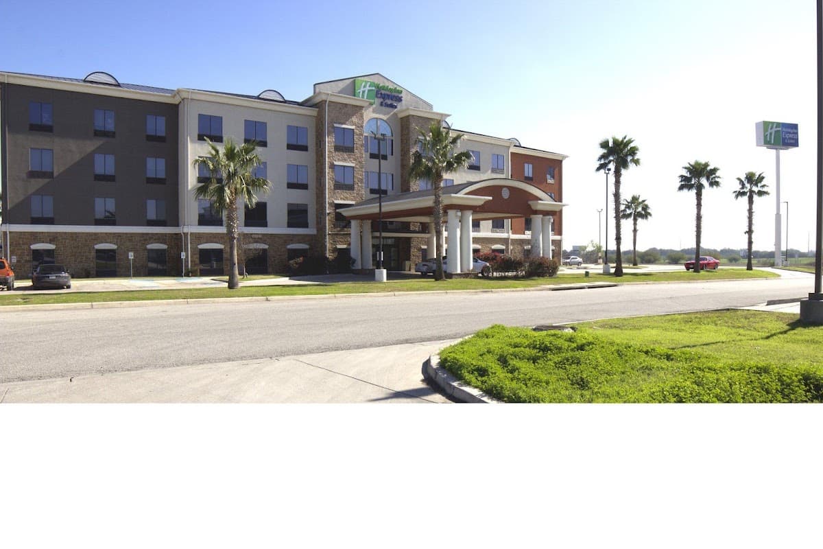 Holiday Inn Express & Suites Seguin by IHG, Hotel in Seguin