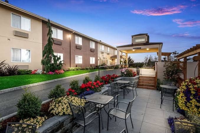 Red Lion Inn & Suites Sequim, Hotel in Sequim