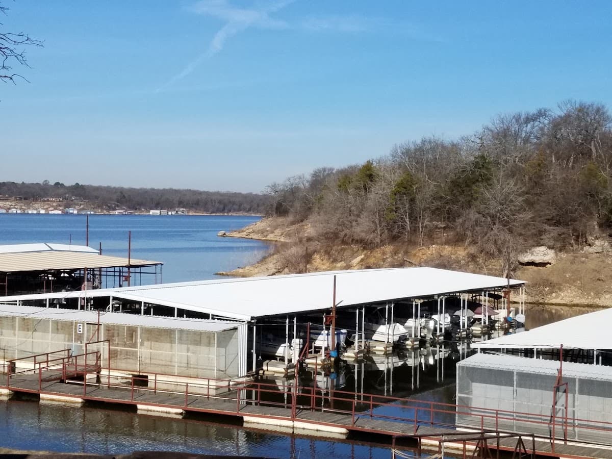 Buncombe Creek Resort Marina, Resort in Sherwood Shores