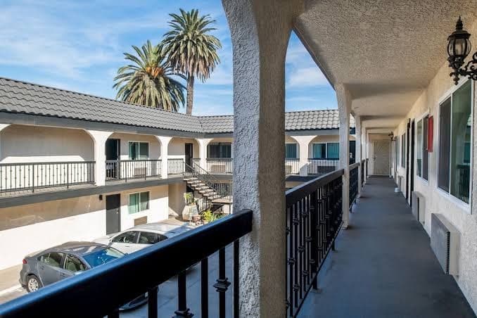 La Mirage Inn - Long Beach, Motel in Long Beach