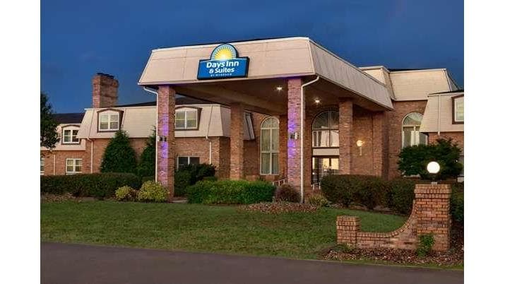 Days Inn & Suites by Wyndham Sikeston, Hotel in Sikeston