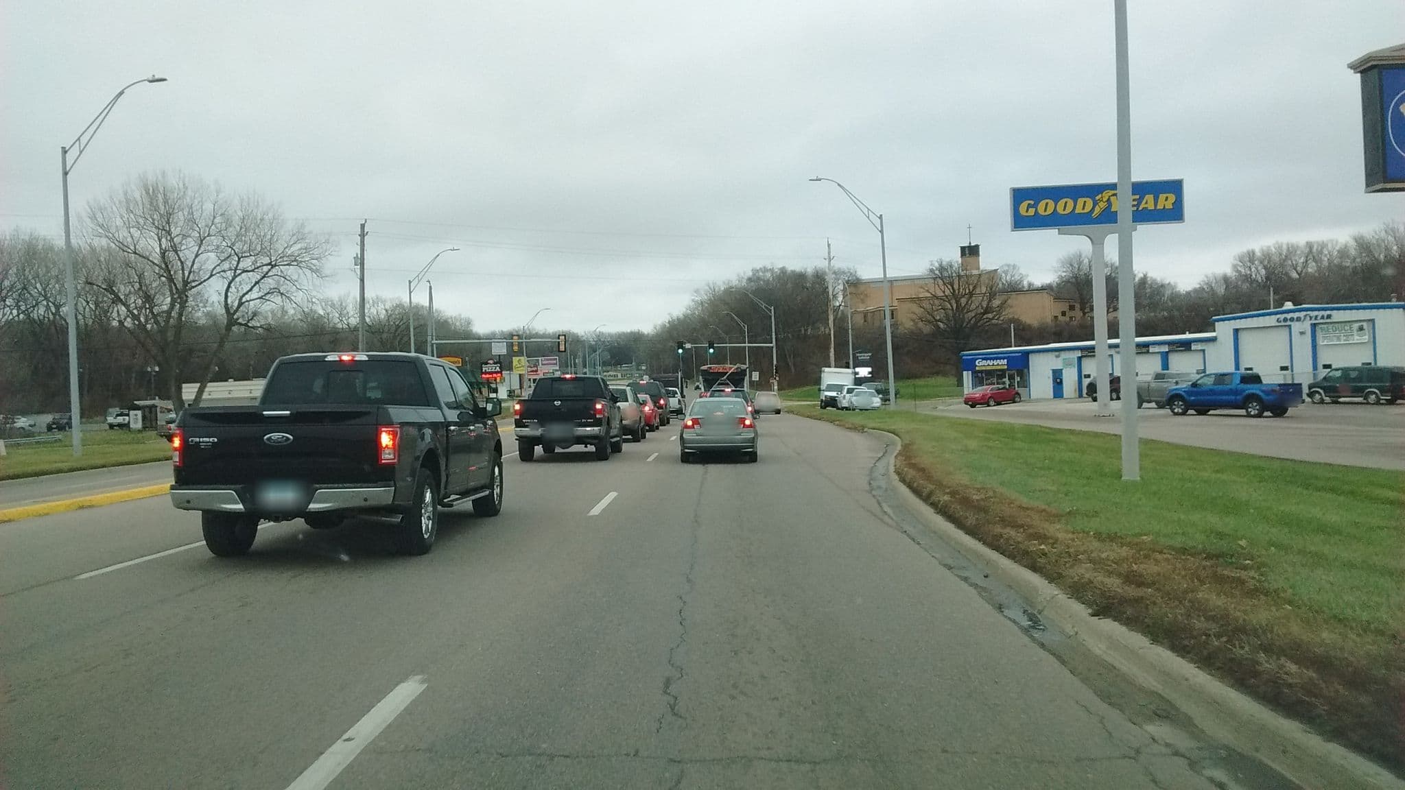 Street view near Player motel, Sioux City — © kylegates (CC BY-SA · Mapillary)
