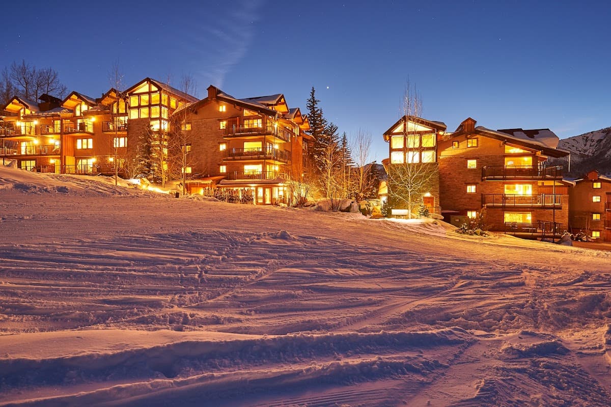The Crestwood Condominiums, Hotel in Snowmass Village