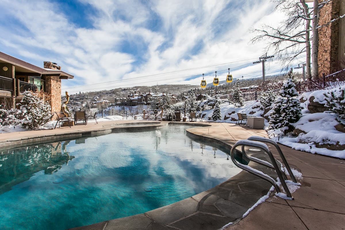 Shadowbrook Condominiums | Ski in Ski out, Snowmass Village Resort Rentals, Holiday Home in Snowmass Village