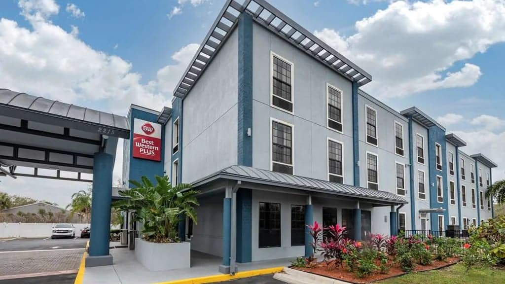 Best Western Plus Bradenton Gateway Hotel, Hotel in South Bradenton