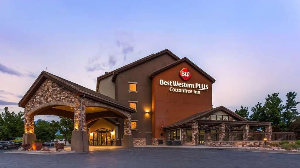 Best Western Plus Cotton Tree Inn, Hotel in South Jordan