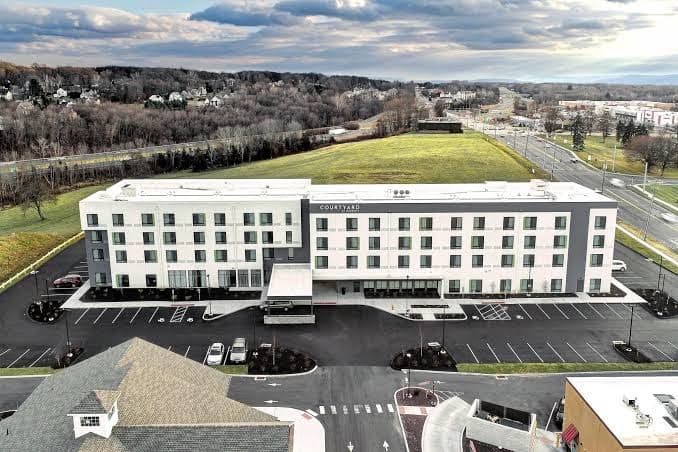 Courtyard by Marriott Southington, Hotel in Southington
