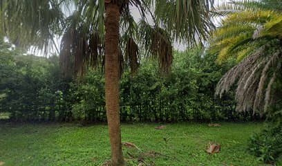 Herby Azor, Hotel in Sunshine Ranches