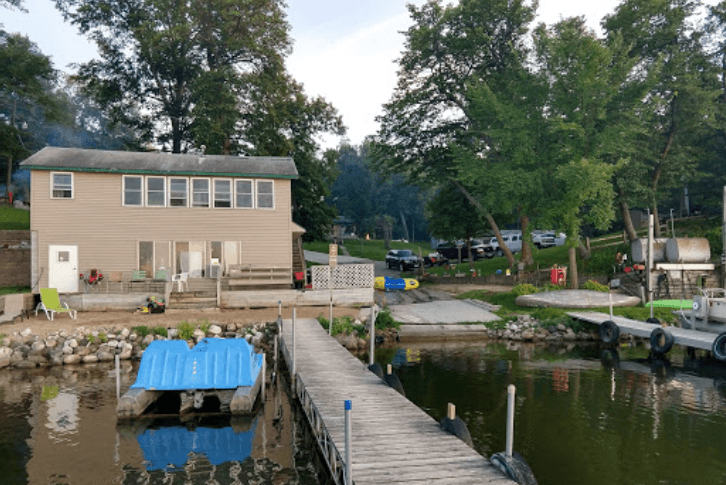 Island View Resort on Nest Lake, Resort in Spicer
