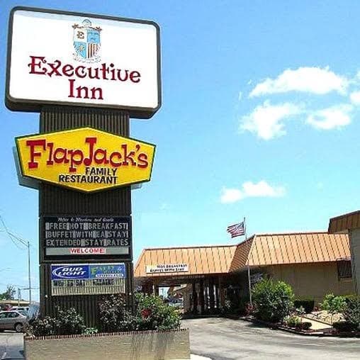 Executive Inn & Suites Springdale, Hotel in Springdale