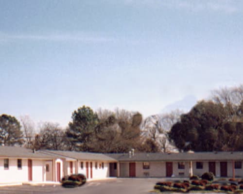 Scottish Inns & Suites Springdale AR, Hotel in Springdale
