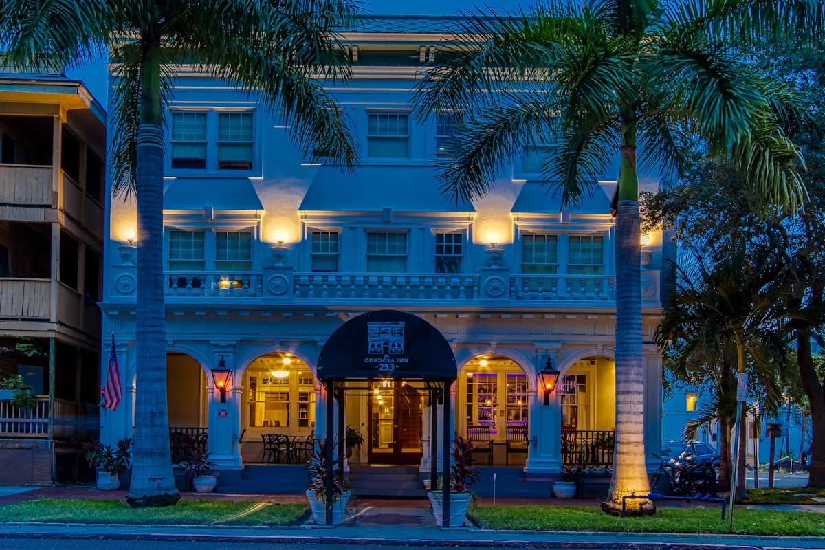 New Hotel Collection | The Cordova Inn, Hotel in St. Petersburg