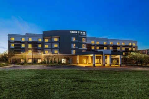 Courtyard by Marriott Starkville MSU at The Mill, Hotel in Starkville