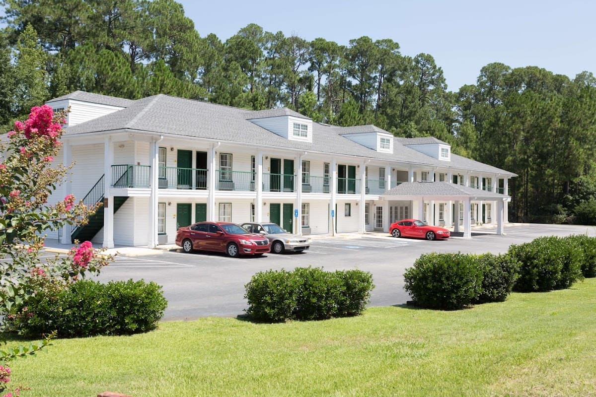 Super 8 by Wyndham Statesboro, Hotel in Statesboro