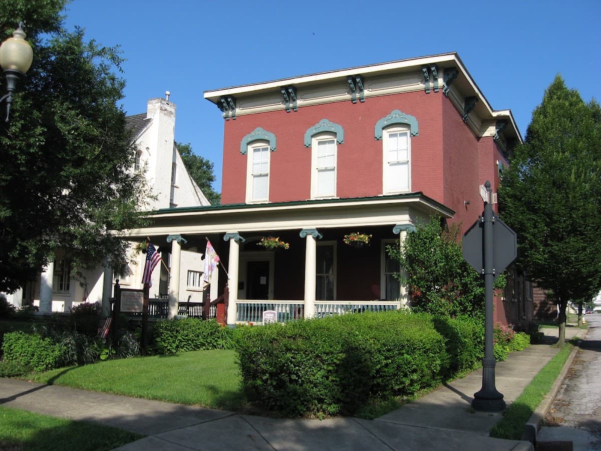 Bayberry House Bed and Breakfast, Hotel in Steubenville