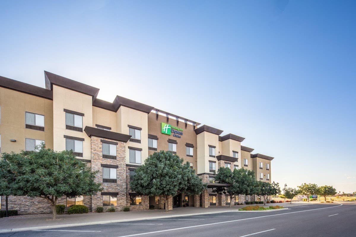 Holiday Inn Express & Suites Surprise by IHG, Hotel in Surprise