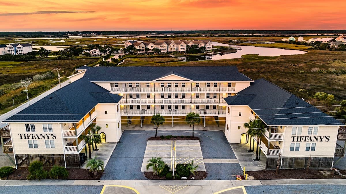 Tiffany's Motel & Condos, Hotel in Surf City