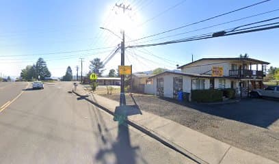 Relax Inn, Hotel in Sutherlin