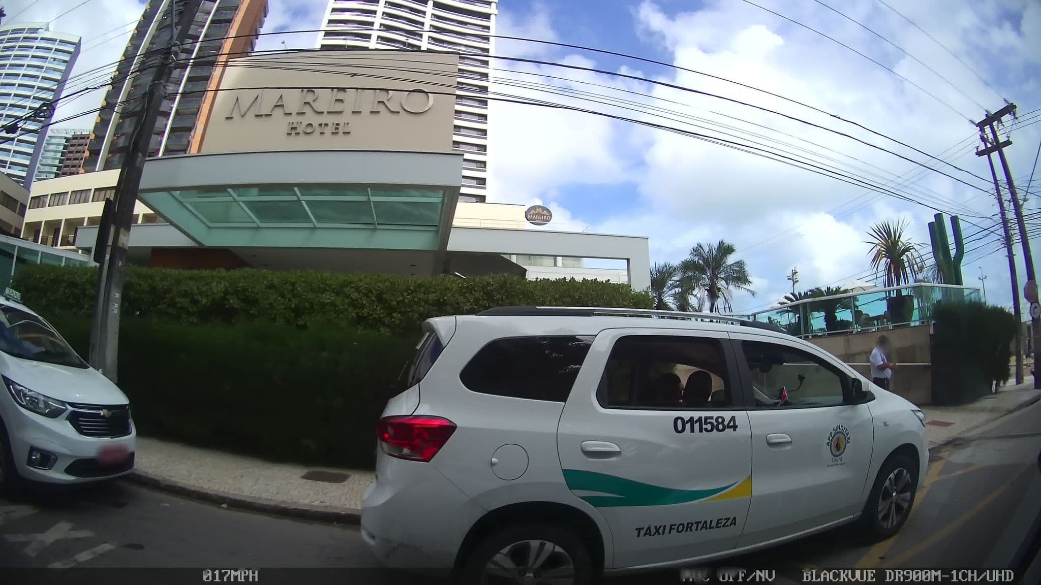 Street view near Afago Mareiro Hotel, Fortaleza — © kaart_1 (CC BY-SA · Mapillary)