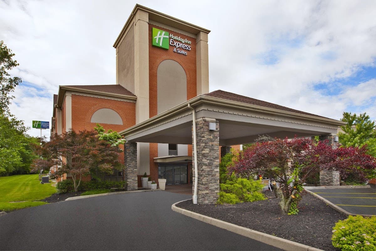 Holiday Inn Express & Suites Cincinnati Northeast-Milford by IHG, Hotel in Day Heights