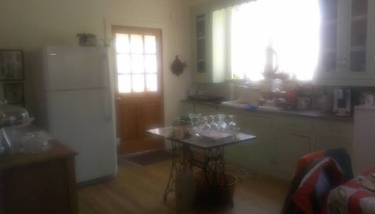 The Roseland Inn, Bed & Breakfast in Thayer