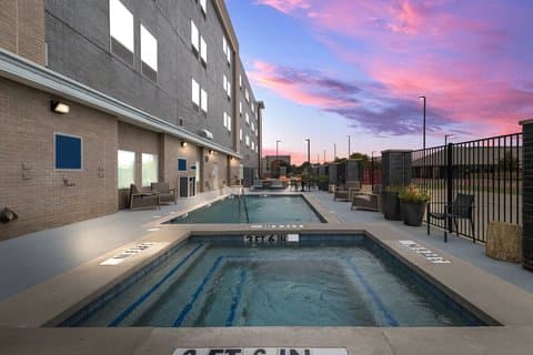 Four Points by Sheraton Plano, Hotel in The Colony