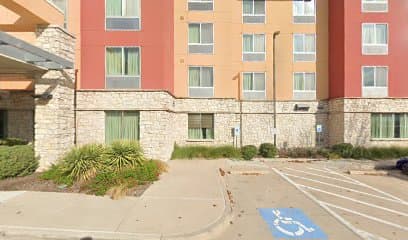 Cascades HQ, Hotel in The Colony
