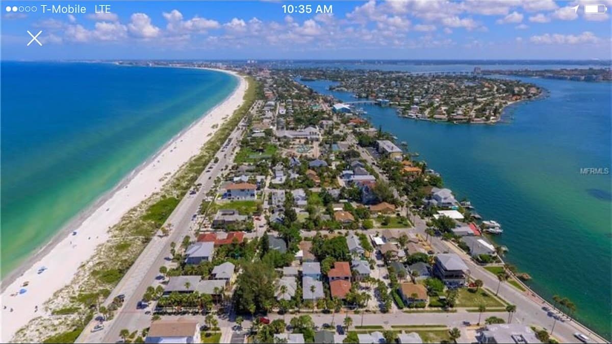 Pass a Grille Beach House Vacation Rental, Hotel in Tierra Verde