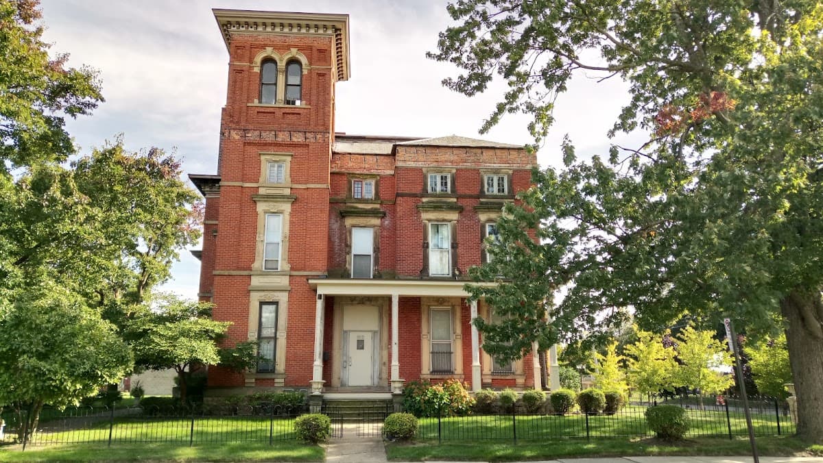Casey-Pomeroy House, Bed & Breakfast in Toledo