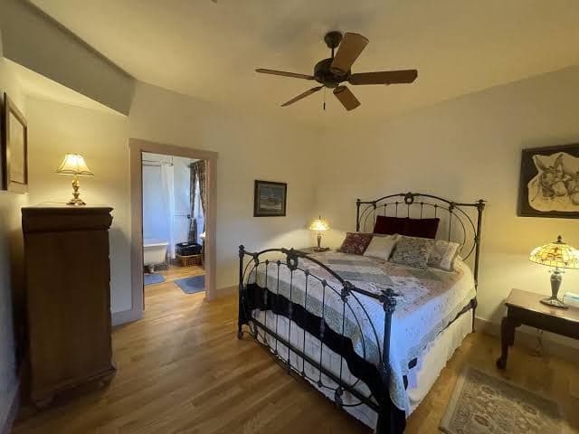The Wyatt Earp House - 1 block from OK Corral, Hotel in Tombstone