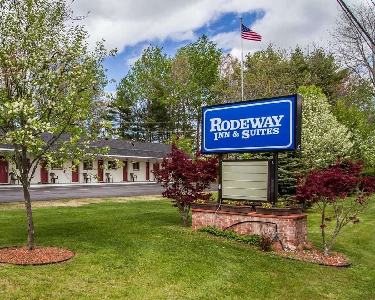 Rodeway Inn & Suites Brunswick near Hwy 1, Hotel in Topsham