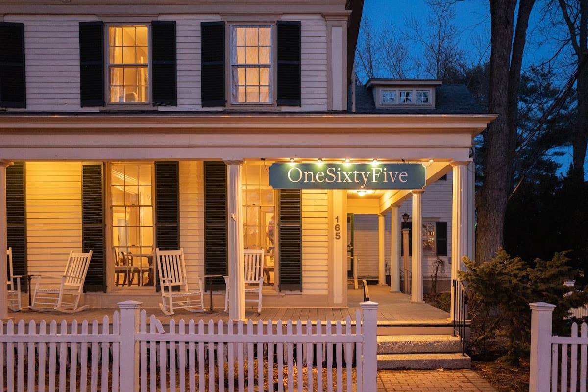OneSixtyFive, Inn on the Park Row. 165 Bistro and 165 Pub and Restaurant, Hotel in Topsham