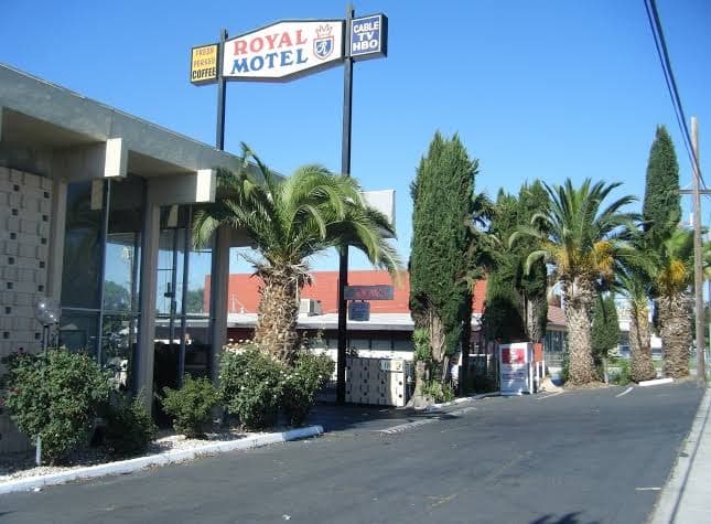 Royal Motel, Motel in Tracy