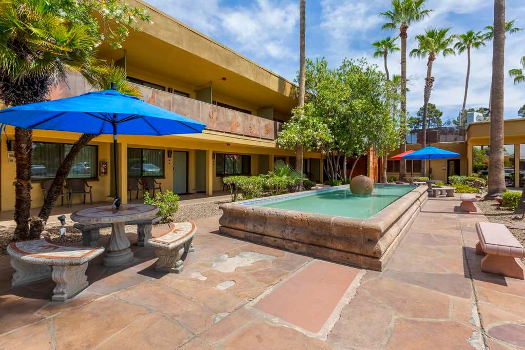 Royal Sun Hotel & Suites, Hotel in South Tucson