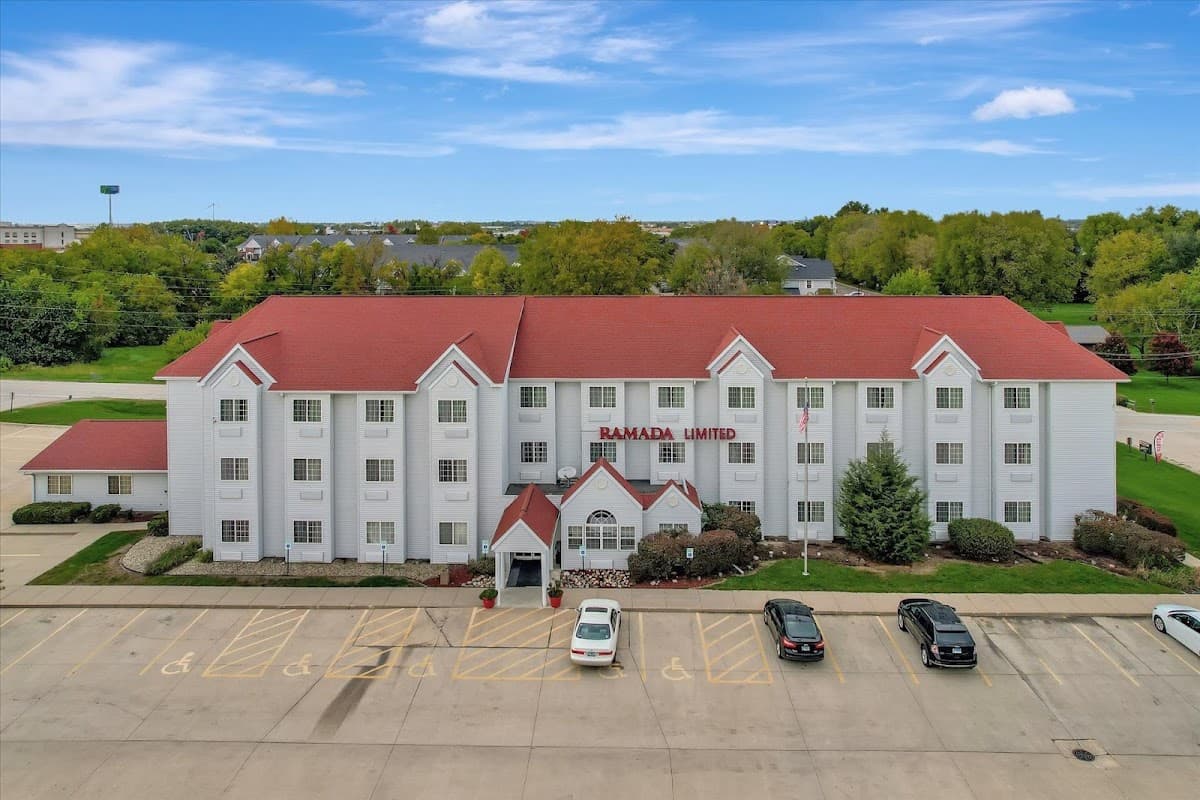 Ramada Limited Bloomington IL I-74/I-55, Hotel in Twin Grove