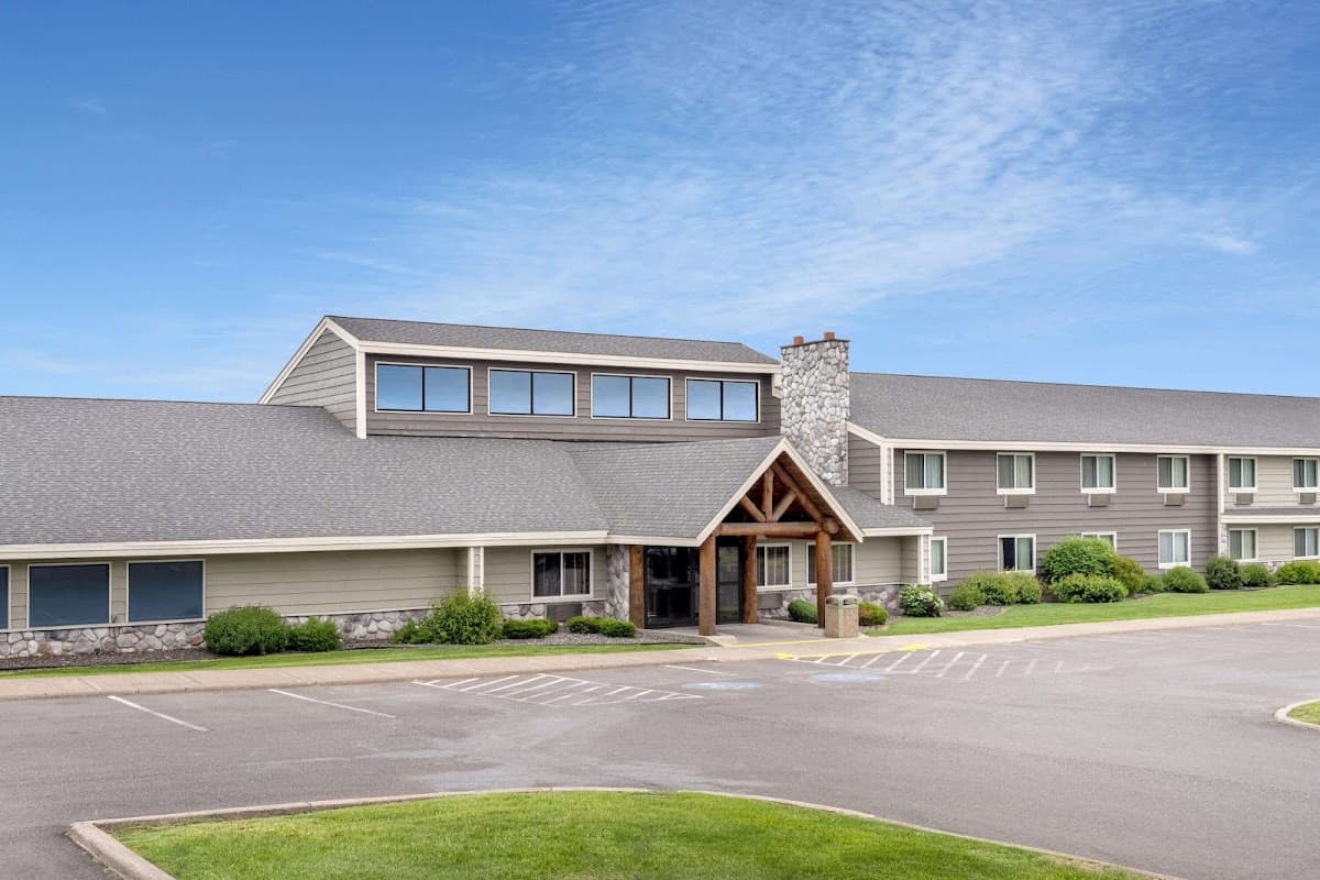 AmericInn by Wyndham Two Harbors Near Lake Superior, Hotel in Two Harbors
