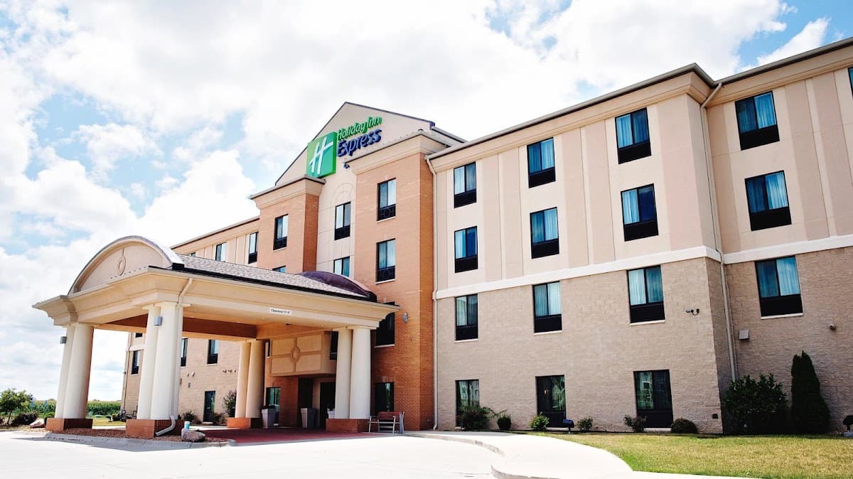 Holiday Inn Express & Suites Urbandale Des Moines by IHG, Hotel in Urbandale