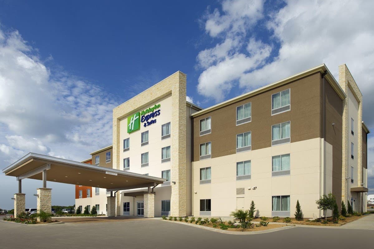 Holiday Inn Express & Suites Bay City by IHG, Hotel in Van Vleck