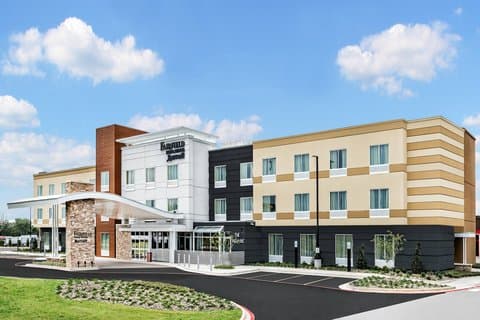 Fairfield by Marriott Inn & Suites Van Canton Area, Hotel in Van