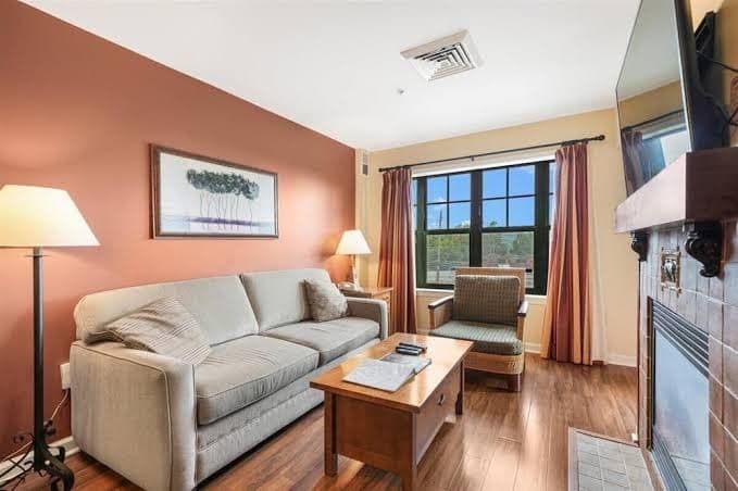 1 Bedroom Condo at \"The Appalachian\" - Mountain Creek Resort Hotel, Resort in Vernon Center