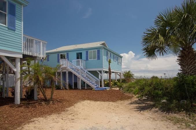 Beachcomber Cottages on Vilano, Hotel in Villano Beach